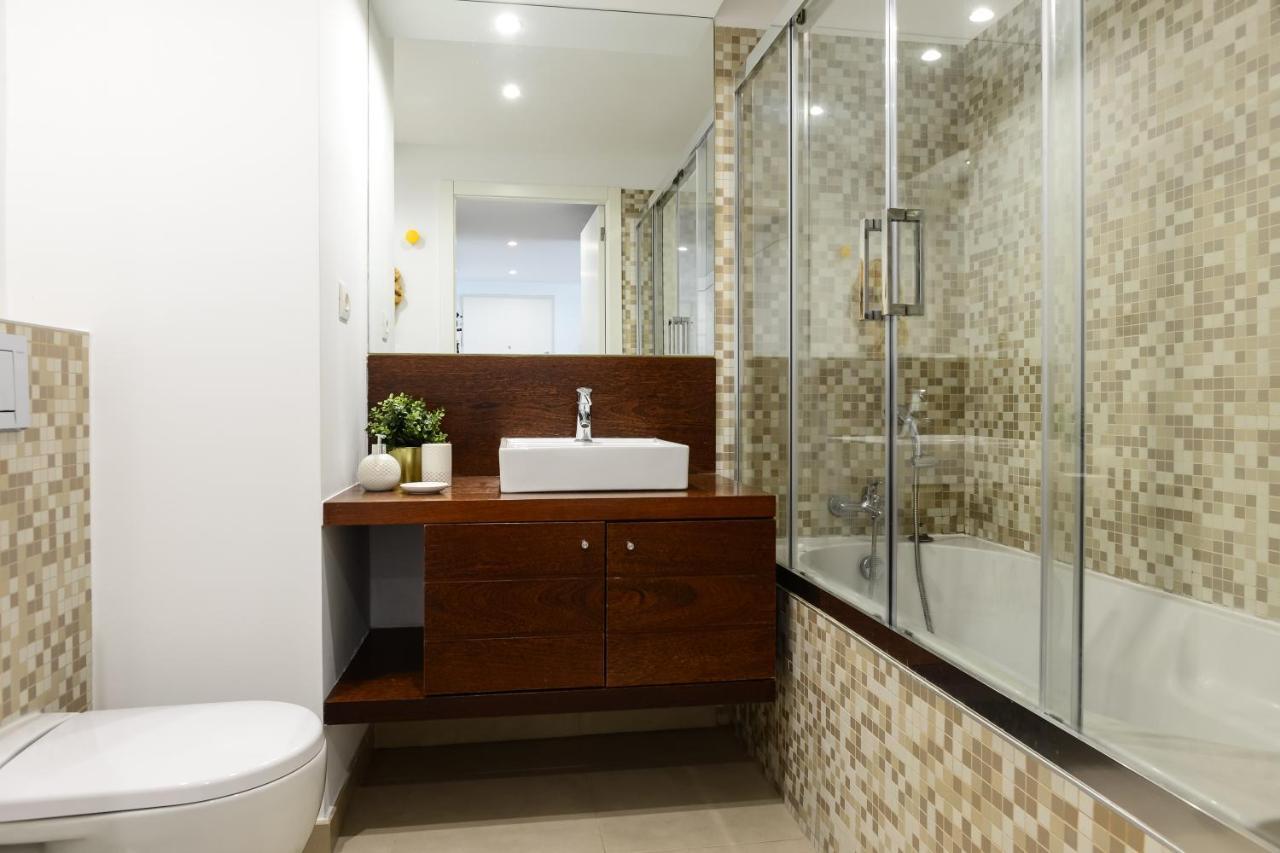 New Loft With Swimming Pool At Parque Das Nacoes! Lisbon Bagian luar foto